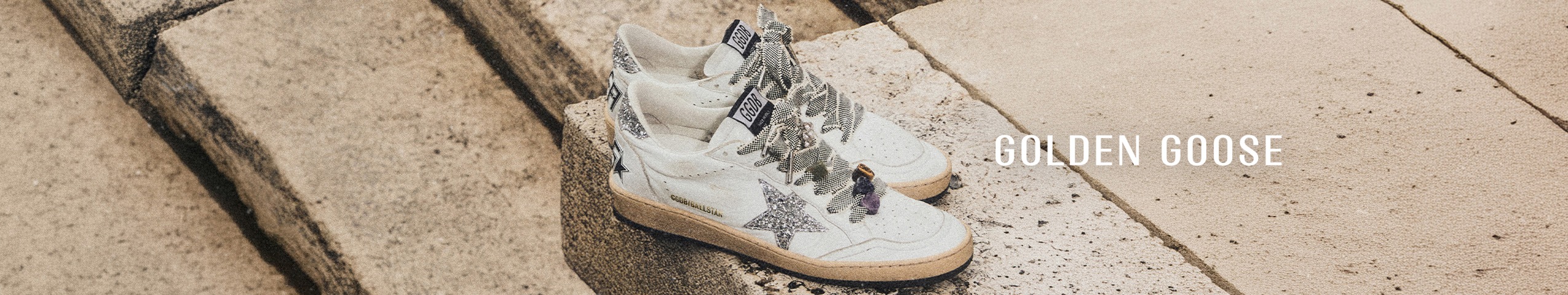 Werbeanzeige der Marke GOLDEN GOOSE